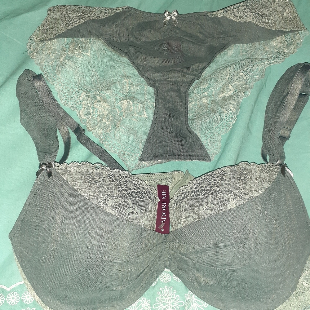 NWT adore set